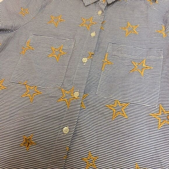 Madewell Star Embroidered Cutout Button Top C15 - Picture 7 of 13